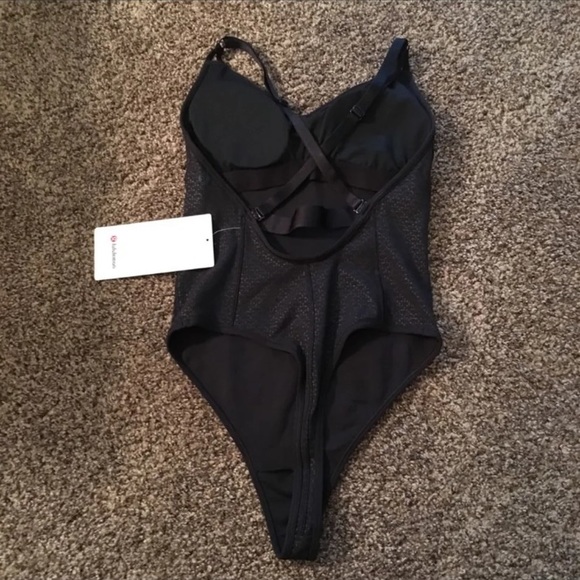 NWT Lululemon Bodysuit - Picture 3 of 8